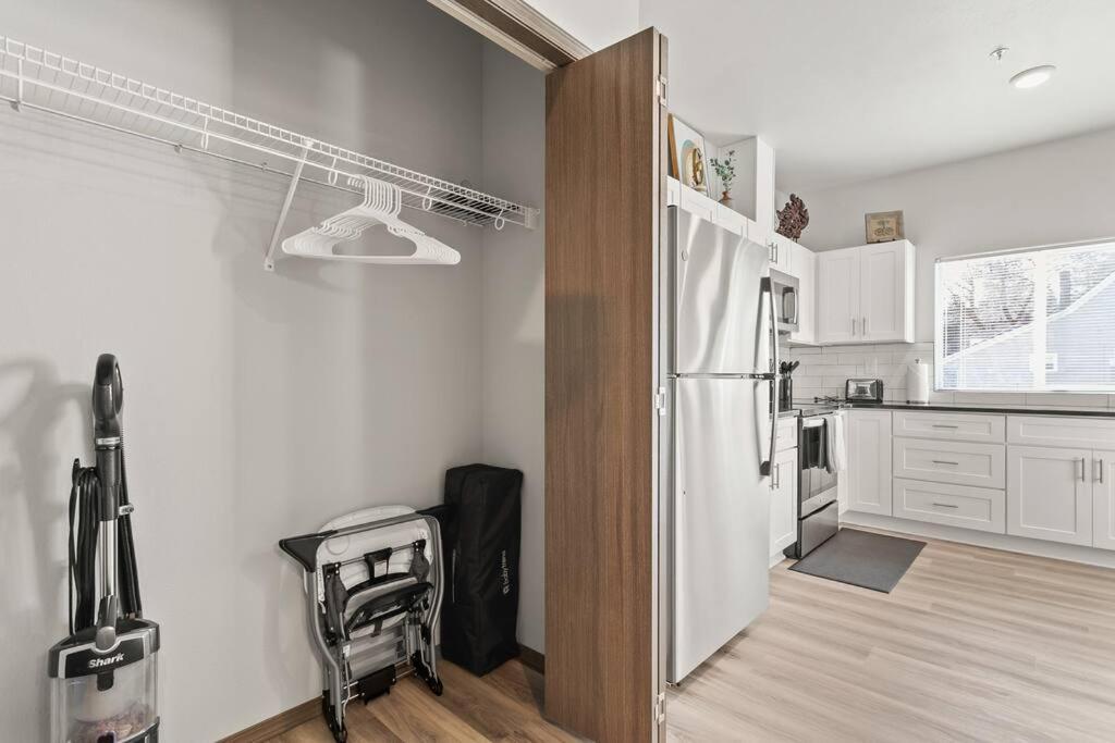 Brand New 2 Bed 2 Bath Near Perry District And Dt Apartment Spokane Exterior photo